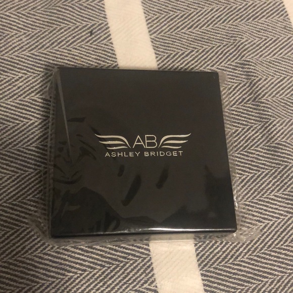 Gold Bracelet (with elastic) - Picture 4 of 4